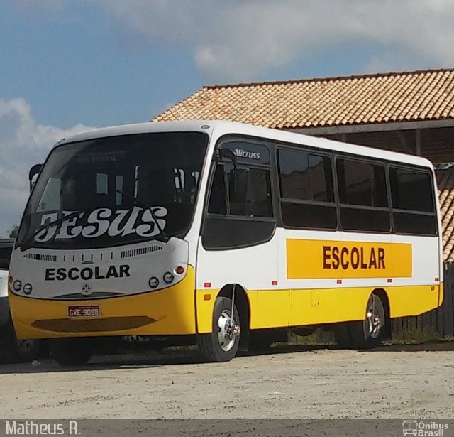 Escolares 9098 na cidade de Porto Seguro, Bahia, Brasil, por Matheus Rocha Santiago. ID da foto: 4053349.