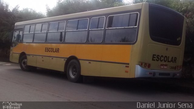 Ônibus Particulares 350 na cidade de Itabirito, Minas Gerais, Brasil, por Daniel Junior Sena. Número da foto: #4062901.