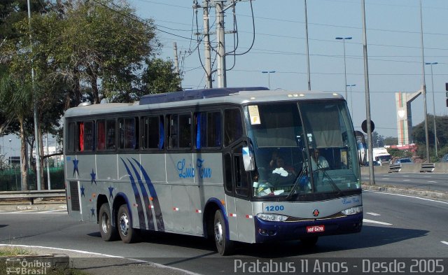 Ônibus Particulares 1200 na cidade de São Paulo, São Paulo, Brasil, por Cristiano Soares da Silva. ID da foto: 4066212.