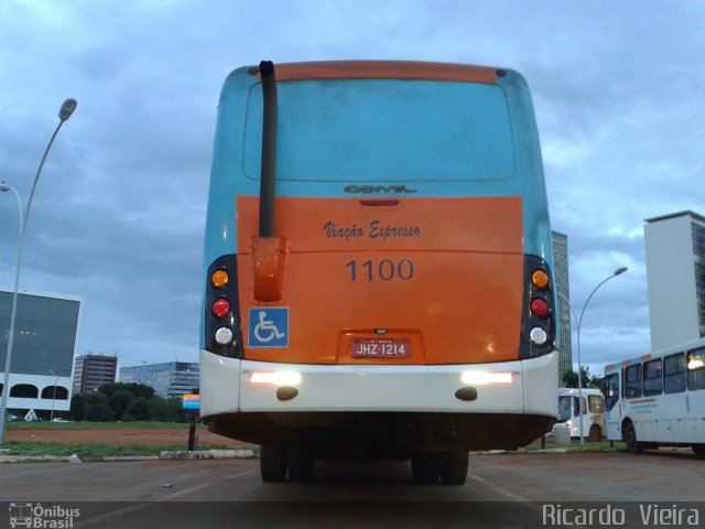 Viação Expresso Planaltina 1100 na cidade de Brasília, Distrito Federal, Brasil, por Ricardo Vieira. ID da foto: 4065874.