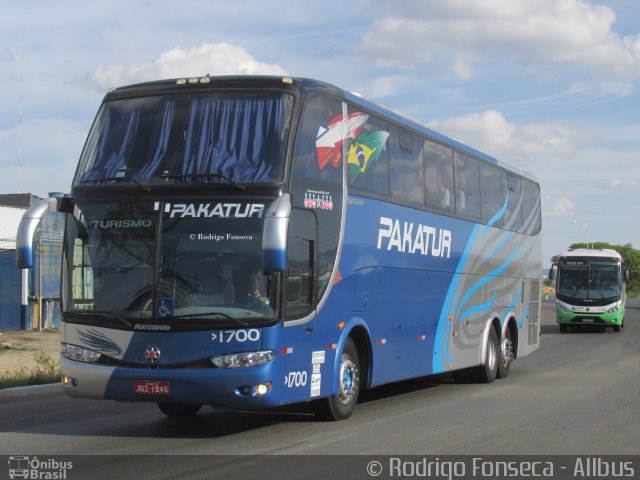 Pakatur 1700 na cidade de Caruaru, Pernambuco, Brasil, por Rodrigo Fonseca. Número da foto: #4067533.