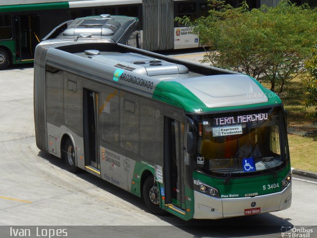 Via Sul Transportes Urbanos 5 3404 na cidade de São Paulo, São Paulo, Brasil, por Ivan da Silva Lopes. Número da foto: #4068535.