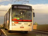 Metra - Sistema Metropolitano de Transporte 5220 na cidade de Santo André, São Paulo, Brasil, por Gabriel Almeida. Número da foto: #4069974.