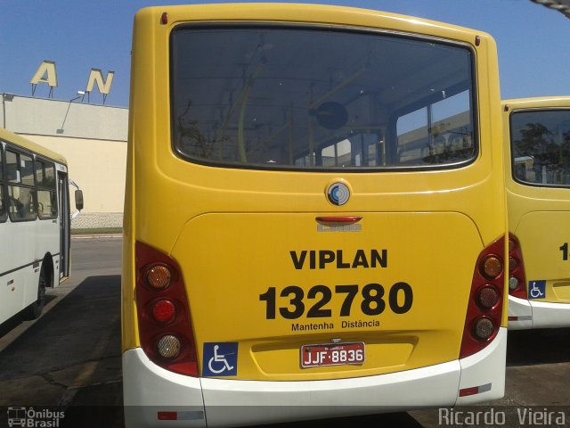 Viplan - Viação Planalto 132780 na cidade de Guará, Distrito Federal, Brasil, por Ricardo Vieira. Número da foto: #4033366.