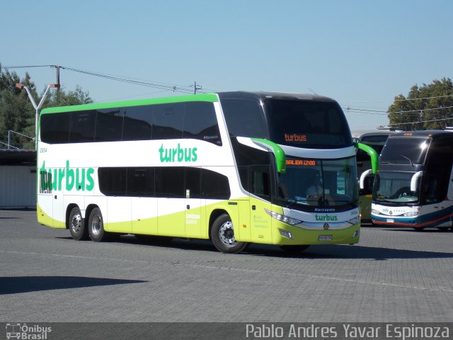 TurBus 2654 na cidade de Chillán, Ñuble, Bío-Bío, Chile, por Pablo Andres Yavar Espinoza. Número da foto: #4073113.