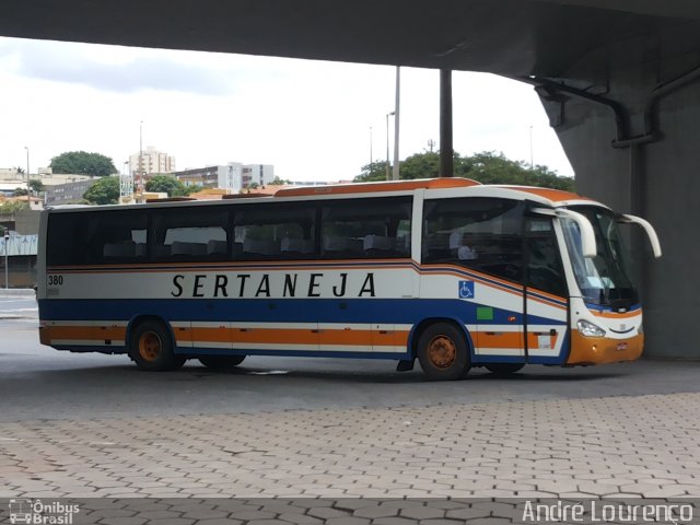 Viação Sertaneja 380 na cidade de Belo Horizonte, Minas Gerais, Brasil, por André Lourenço de Freitas. Número da foto: #4075412.