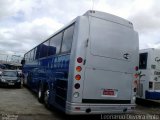 Ônibus Particulares 7727 na cidade de Caruaru, Pernambuco, Brasil, por Leon Oliver. Número da foto: #:id.