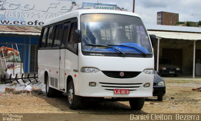 Ônibus Particulares 5618 na cidade de Caruaru, Pernambuco, Brasil, por Daniel Cleiton  Bezerra. Número da foto: #4078781.