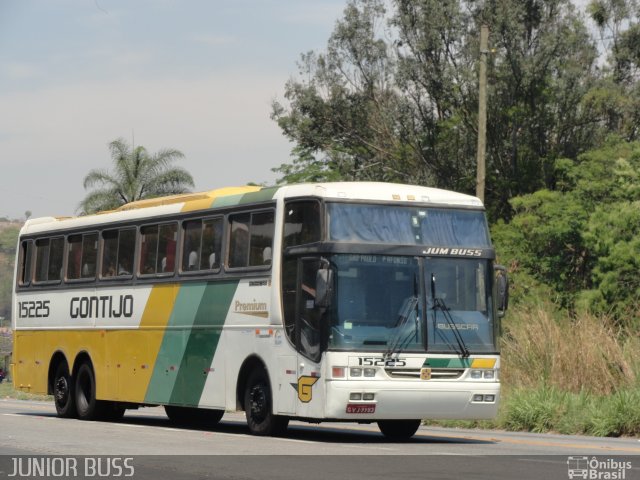 Empresa Gontijo de Transportes 15225 na cidade de Sabará, Minas Gerais, Brasil, por JUNIOR JUNIOR. ID da foto: 4077852.