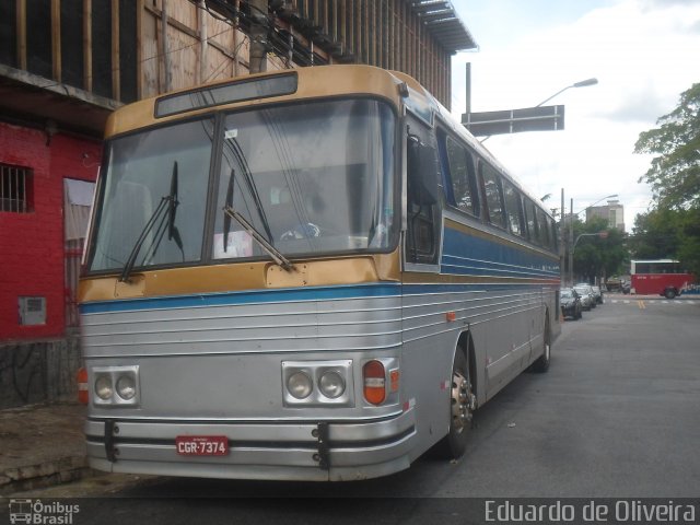 Ônibus Particulares 7374 na cidade de São Paulo, São Paulo, Brasil, por Eduardo de Oliveira. ID da foto: 4083379.