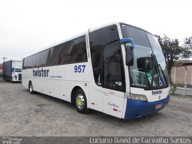 Twister Locadora e Turismo 957 na cidade de São Bernardo do Campo, São Paulo, Brasil, por Luciano David de Carvalho Santos. Número da foto: #4082592.