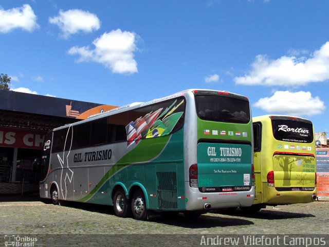 Gil Turismo 2005 na cidade de Caetanópolis, Minas Gerais, Brasil, por Andrew Campos. Número da foto: #4089095.