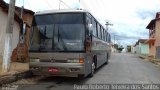 Ônibus Particulares 00 na cidade de Montalvânia, Minas Gerais, Brasil, por Paulo Roberto Teixeira dos Santos. Número da foto: #4036476.