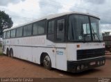 Ônibus Particulares 200 na cidade de Anápolis, Goiás, Brasil, por Luan Duarte Costa. Número da foto: #4092530.