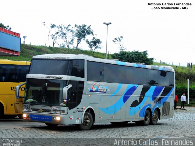 Via Vitoria Turismo Ltda 2020 na cidade de João Monlevade, Minas Gerais, Brasil, por Antonio Carlos Fernandes. Número da foto: #4095115.