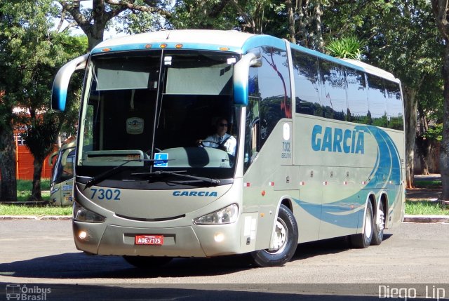 Viação Garcia 7302 na cidade de Ourinhos, São Paulo, Brasil, por Diego Lip. Número da foto: #4037519.