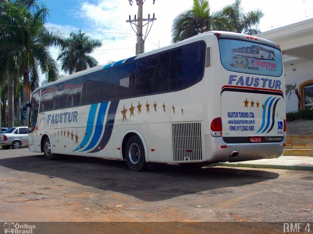 Faustur Turismo 440 na cidade de Marília, São Paulo, Brasil, por Roberto Mendes. Número da foto: #4040511.