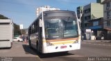 Companhia Carris Porto-Alegrense 0655 na cidade de Porto Alegre, Rio Grande do Sul, Brasil, por Juan Romero. Número da foto: #4040943.