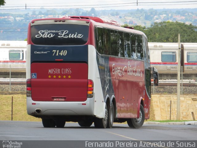 Expresso São Luiz 7140 na cidade de Brasília, Distrito Federal, Brasil, por Fernando Pereira Azevedo de Sousa. Número da foto: #4042480.