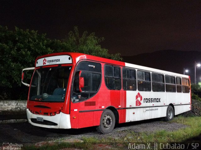 Ônibus Particulares 6781 na cidade de Cubatão, São Paulo, Brasil, por Adam Xavier Rodrigues Lima. ID da foto: 4096713.