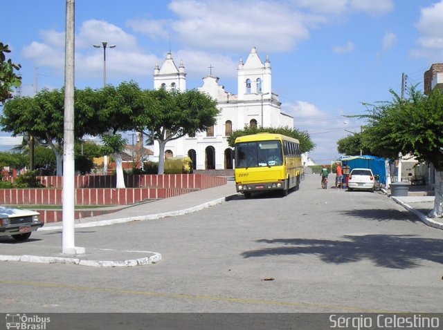 Viação Itapemirim 20117 na cidade de Altinho, Pernambuco, Brasil, por Sérgio Celestino. Número da foto: #4115567.