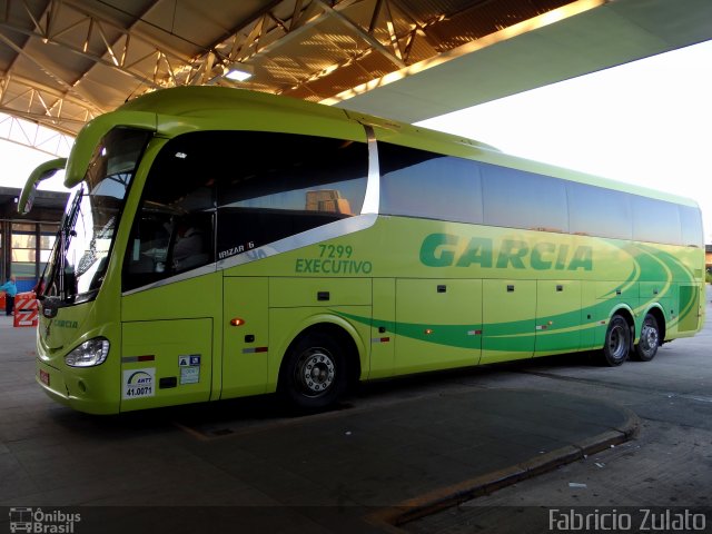 Viação Garcia 7299 na cidade de Curitiba, Paraná, Brasil, por Fabricio do Nascimento Zulato. Número da foto: #4115909.