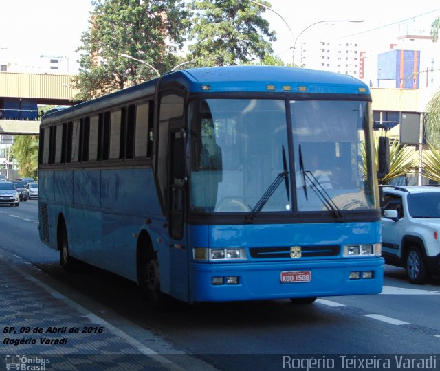 Ônibus Particulares  na cidade de São Paulo, São Paulo, Brasil, por Rogério Teixeira Varadi. ID da foto: 4115805.