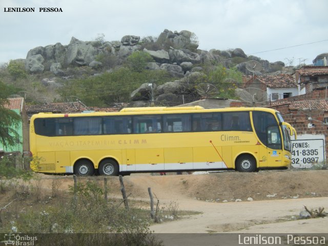 Viação Itapemirim 8615 na cidade de Caruaru, Pernambuco, Brasil, por Lenilson da Silva Pessoa. ID da foto: 4117284.