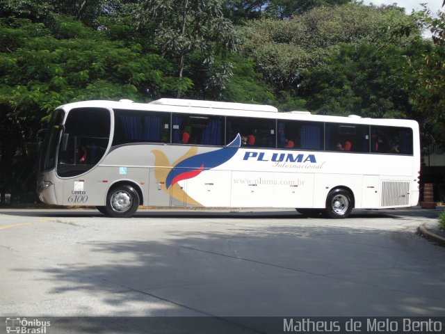 Pluma Conforto e Turismo 6100 na cidade de São Paulo, São Paulo, Brasil, por Matheus de Melo Bento. ID da foto: 4120442.