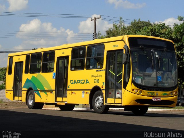 Viação Garcia 7705 na cidade de Paranavaí, Paraná, Brasil, por Robson Alves. ID da foto: 4123254.