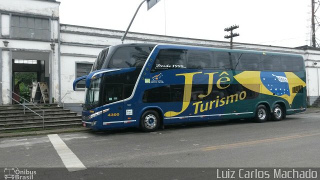 JJê Turismo 4300 na cidade de Guaratuba, Paraná, Brasil, por Luiz Carlos Machado. Número da foto: #4125431.
