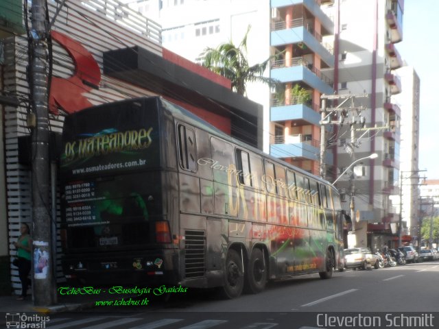 Os Mateadores 3809 na cidade de Santa Maria, Rio Grande do Sul, Brasil, por Cleverton Schmitt. Número da foto: #4129071.