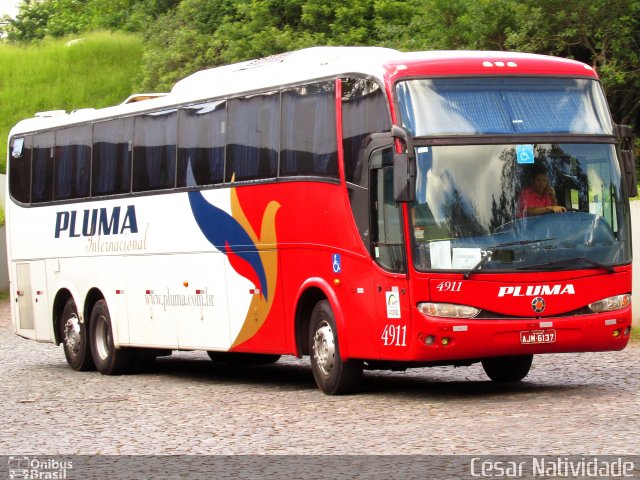 Pluma Conforto e Turismo 4911 na cidade de Ouro Preto, Minas Gerais, Brasil, por César Natividade. Número da foto: #4133475.