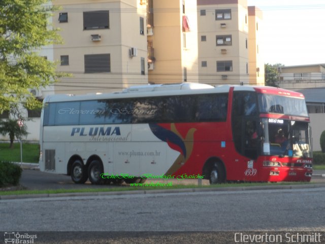 Pluma Conforto e Turismo 4939 na cidade de Santa Maria, Rio Grande do Sul, Brasil, por Cleverton Schmitt. Número da foto: #4135192.