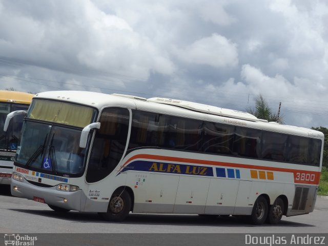 Alfa Luz Viação Transportes 3800 na cidade de Caldas Novas, Goiás, Brasil, por Douglas Andrez. ID da foto: 4100334.