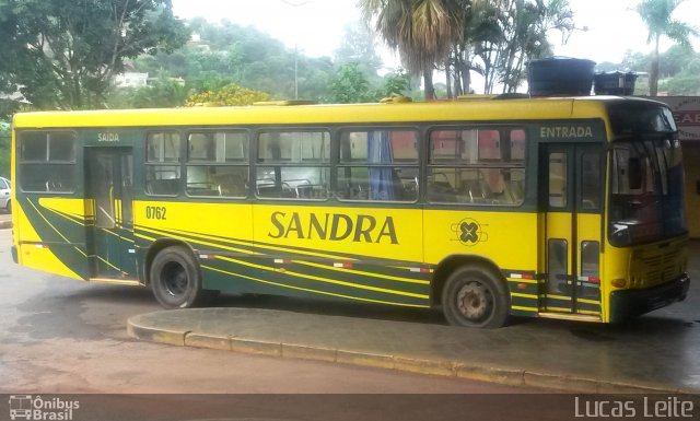 Viação Sandra 0762 na cidade de Congonhas, Minas Gerais, Brasil, por Lucas Leite. Número da foto: #4099997.