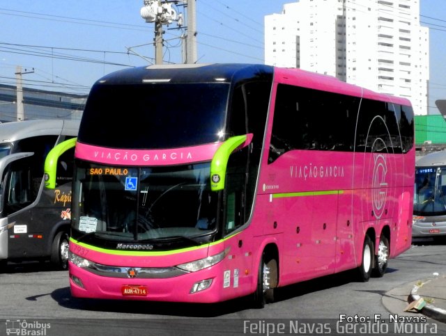 Viação Garcia 7937 na cidade de São Paulo, São Paulo, Brasil, por Felipe Navas Geraldo Moura . Número da foto: #4135966.