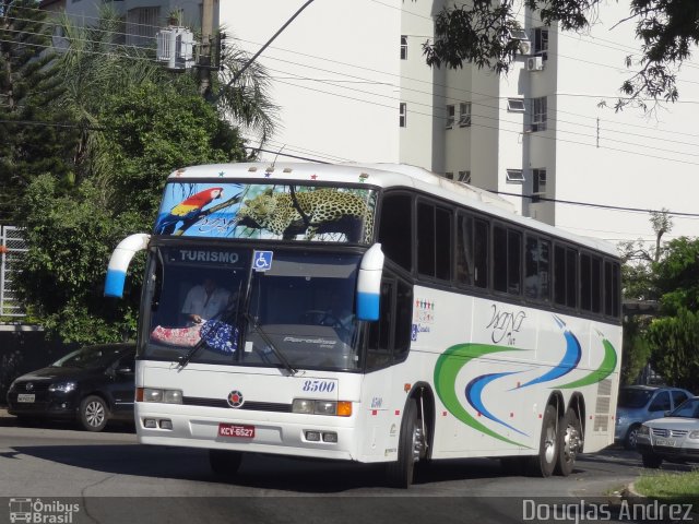 Wini Tur 8500 na cidade de Goiânia, Goiás, Brasil, por Douglas Andrez. Número da foto: #4138311.