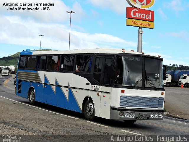 Mila's Tur 5597 na cidade de João Monlevade, Minas Gerais, Brasil, por Antonio Carlos Fernandes. Número da foto: #4147257.