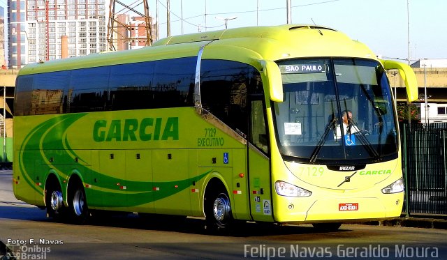 Viação Garcia 7129 na cidade de São Paulo, São Paulo, Brasil, por Felipe Navas Geraldo Moura . ID da foto: 4150614.