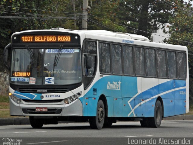 UniRio Transportes RJ 228.014 na cidade de Rio de Janeiro, Rio de Janeiro, Brasil, por Leonardo Alecsander. Número da foto: #4150938.