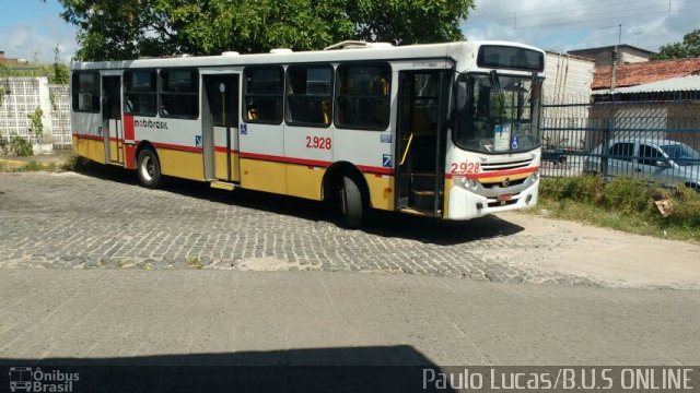 Rodoviária Metropolitana 928 na cidade de Recife, Pernambuco, Brasil, por Paulo Lucas. ID da foto: 4153151.