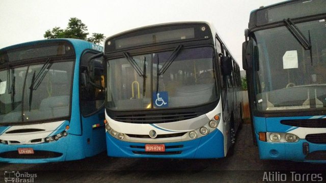 Viação Arujá 301 na cidade de Guarulhos, São Paulo, Brasil, por Atilio Torres. Número da foto: #4103836.