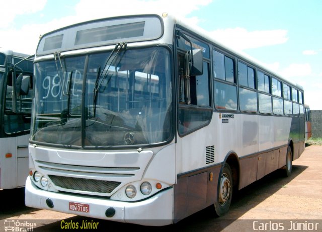 Ônibus Particulares 3105 na cidade de Goiânia, Goiás, Brasil, por Carlos Júnior. ID da foto: 4106386.