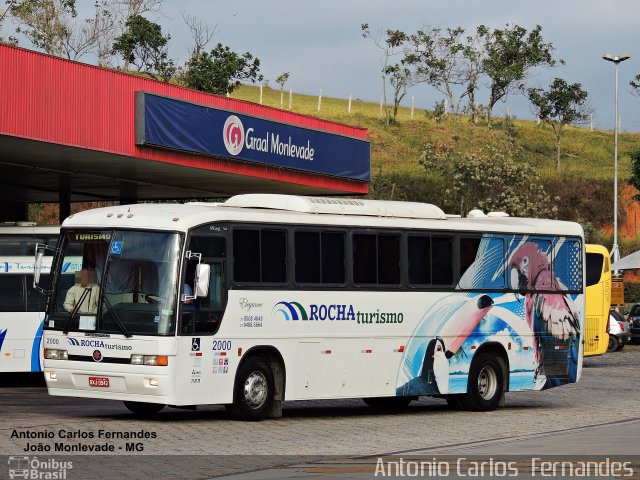 Rocha Turismo 2000 na cidade de João Monlevade, Minas Gerais, Brasil, por Antonio Carlos Fernandes. Número da foto: #4107545.