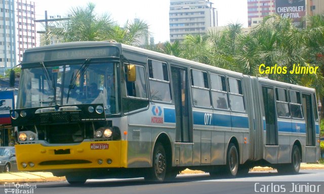 Metrobus 077 na cidade de Goiânia, Goiás, Brasil, por Carlos Júnior. Número da foto: #4108772.