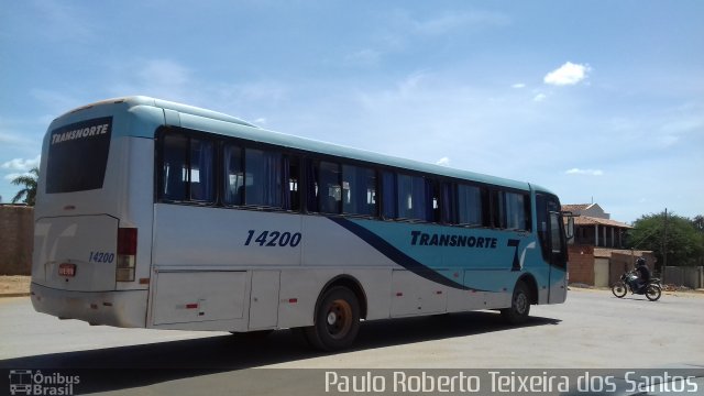 Transnorte - Transporte e Turismo Norte de Minas 14200 na cidade de Montalvânia, Minas Gerais, Brasil, por Paulo Roberto Teixeira dos Santos. Número da foto: #4110491.
