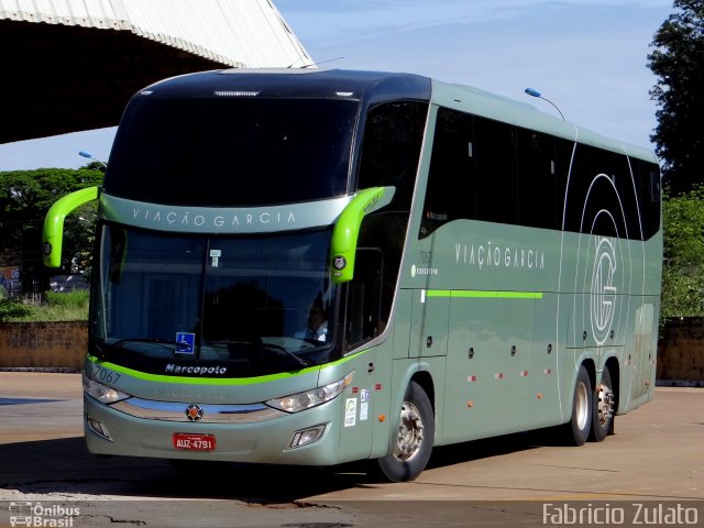 Viação Garcia 7067 na cidade de Maringá, Paraná, Brasil, por Fabricio do Nascimento Zulato. Número da foto: #4111255.