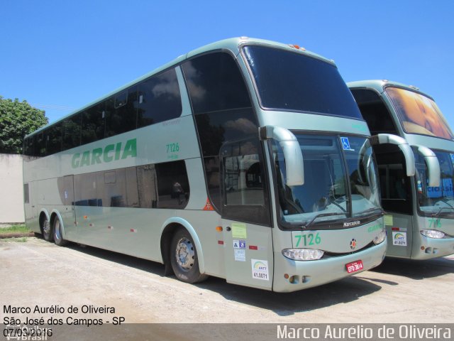 Viação Garcia 7126 na cidade de São José dos Campos, São Paulo, Brasil, por Marco Aurélio de Oliveira. ID da foto: 4109965.