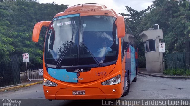 Viação Piracicabana 1692 na cidade de São Paulo, São Paulo, Brasil, por Luis Philippe Cardoso Coelho. Número da foto: #4114602.